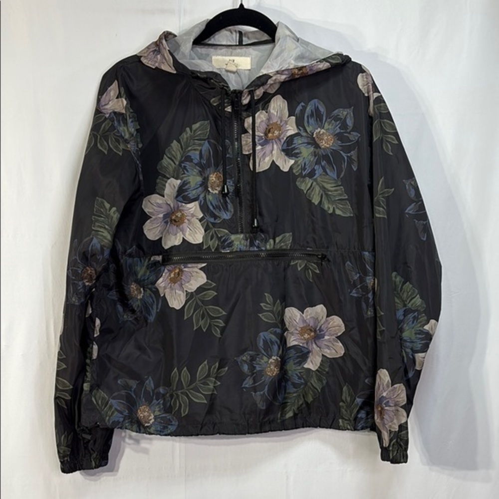 🍔Thread & Supply Floral Hooded Jacket - Moody black floral botanical print